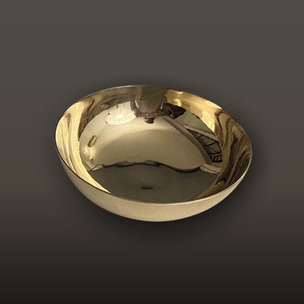 natural and artistic